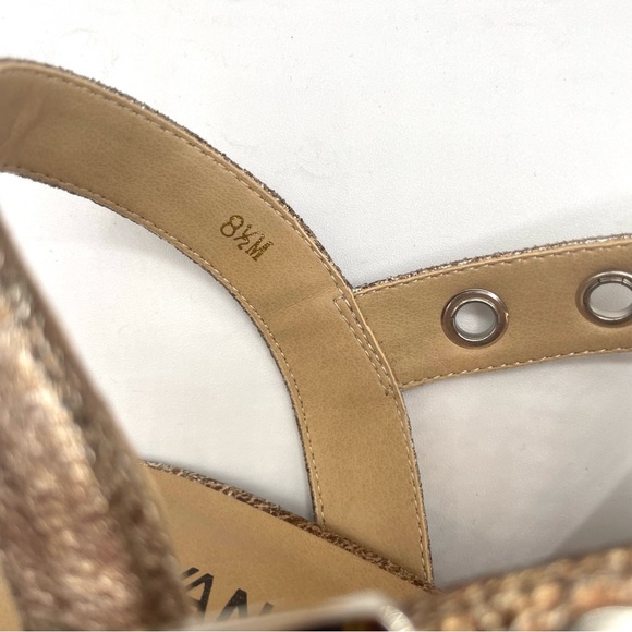 Vaneli Metallic Strappy Sandals. Size 8.5. Block Heel. - Picture 10 of 14